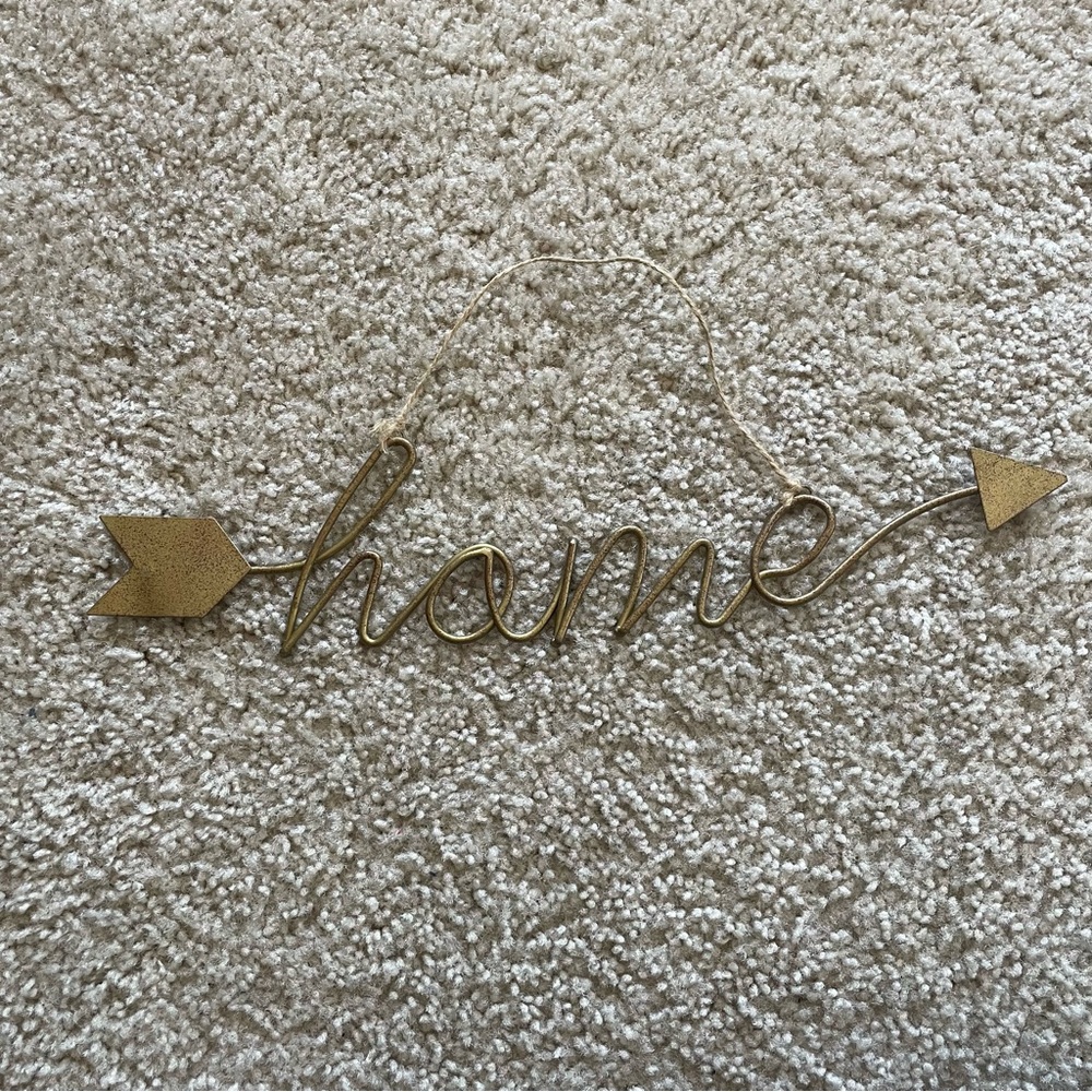 Gold 'Home' Arrow Wall Decor